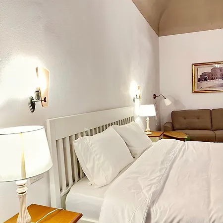 Kalsa Baroque Apartment *