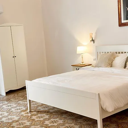 Apartment Kalsa Baroque Palermo