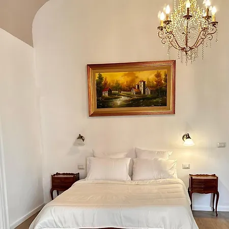 Kalsa Baroque Apartment *