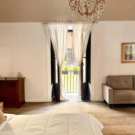 Kalsa Baroque Apartment